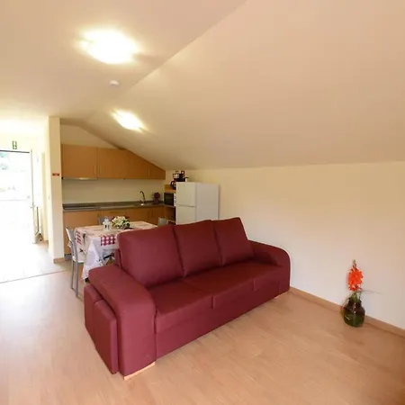 Charming In Prazeres With Shared Pool - 150 M² * Campanário